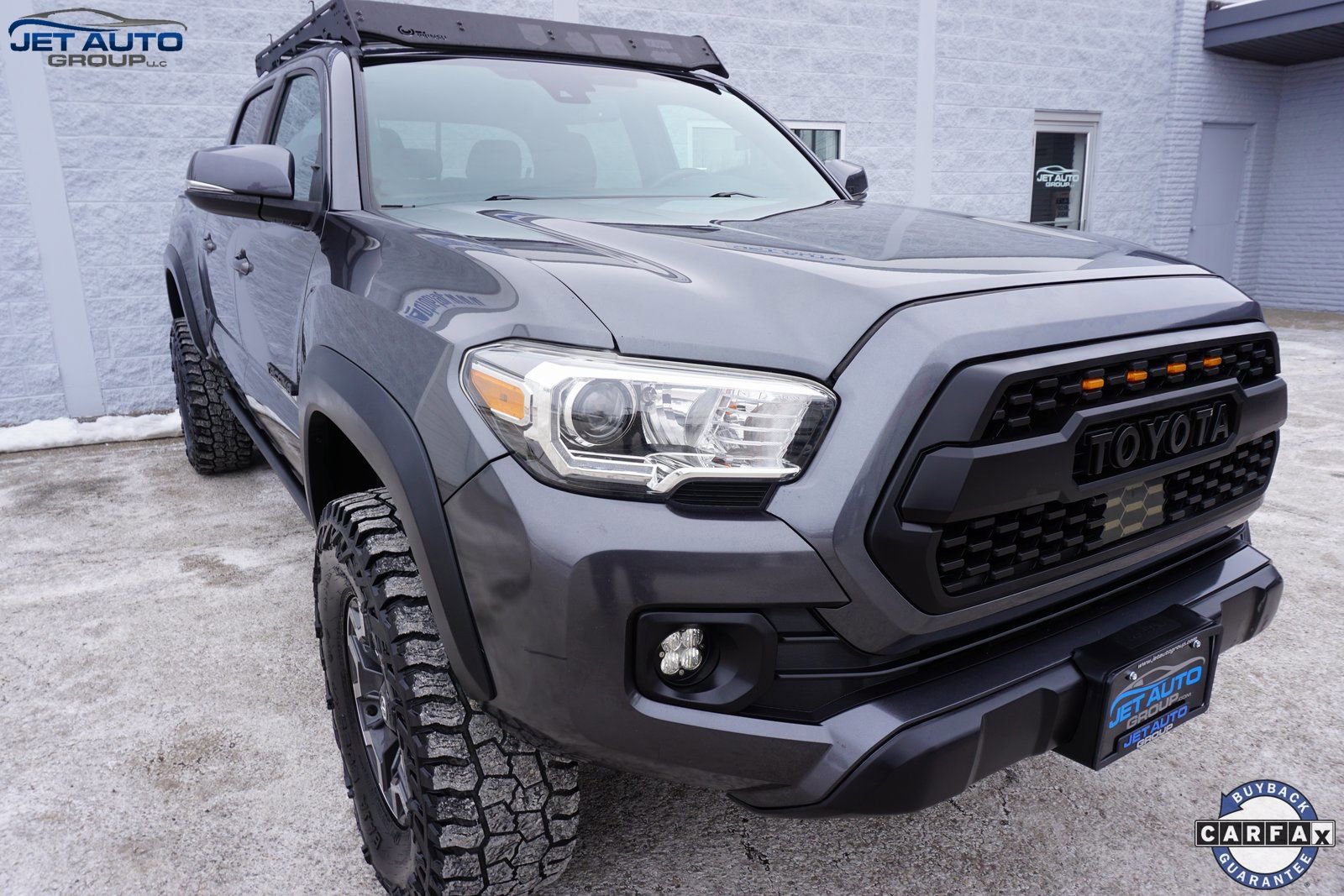 Used 2021 Toyota Tacoma TRD Off-Road w/ Technology Package image 7