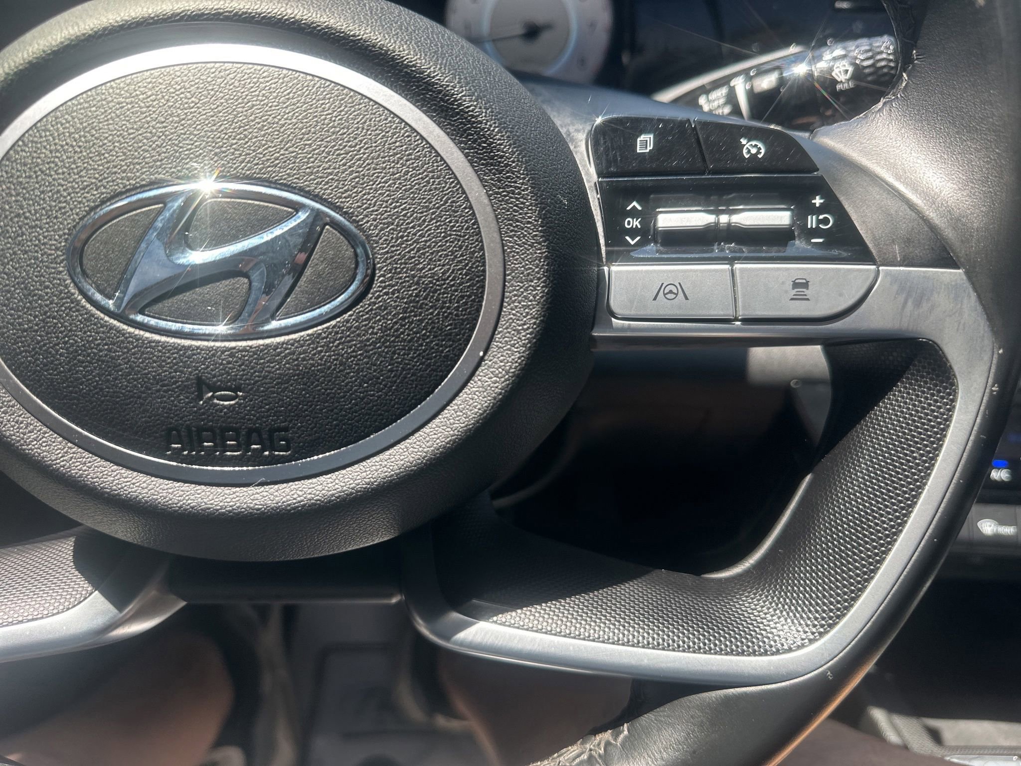 Used 2021 Hyundai Elantra SEL w/ Convenience Package FWD image 21