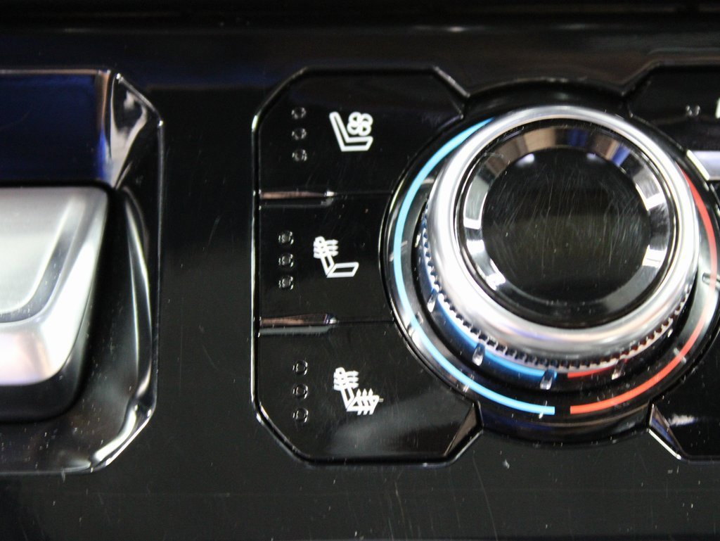 Used 2024 GMC Sierra 2500 Denali Ultimate w/ Max Trailering Package image 70