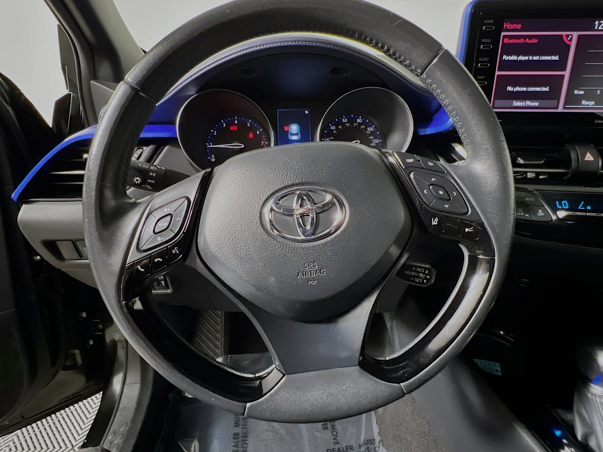 Used 2021 Toyota C-HR XLE image 18