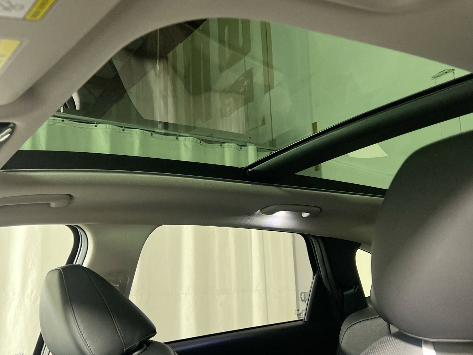 Used 2023 Hyundai Tucson Limited image 25