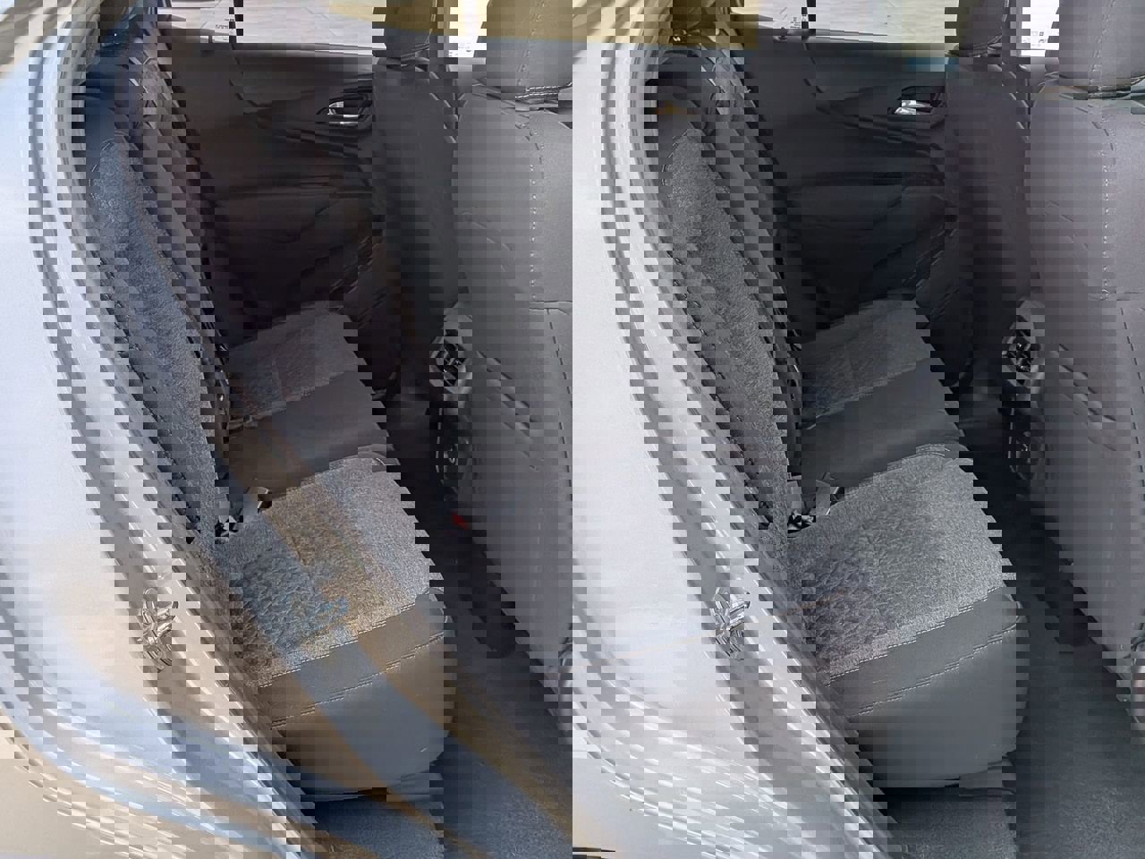 Used 2022 Chevrolet Equinox LT image 24