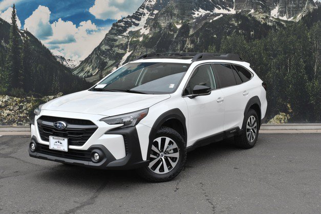Used 2024 Subaru Outback Premium AWD/4WD image 6