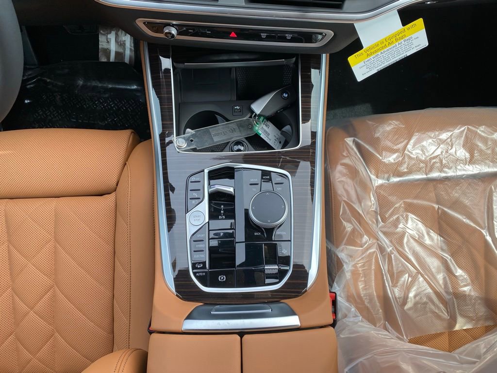 New 2026 BMW X5 xDrive50e AWD/4WD image 10