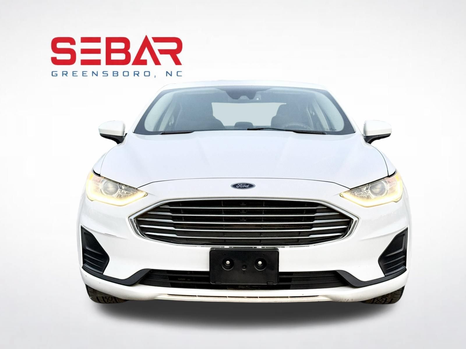 Used 2019 Ford Fusion SE FWD image 3