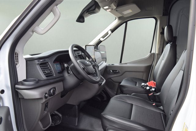 New 2026 Ford Transit 250 148 Medium Roof RWD image 6