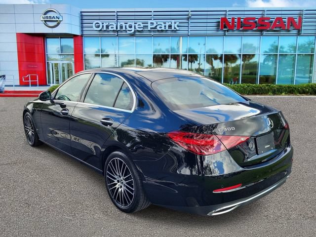 Used 2025 Mercedes-Benz C 300 Sedan image 3
