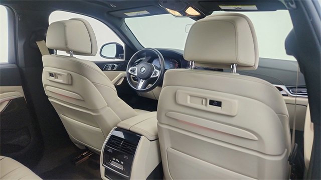 Used 2023 BMW X6 xDrive40i w/ Executive Package image 28