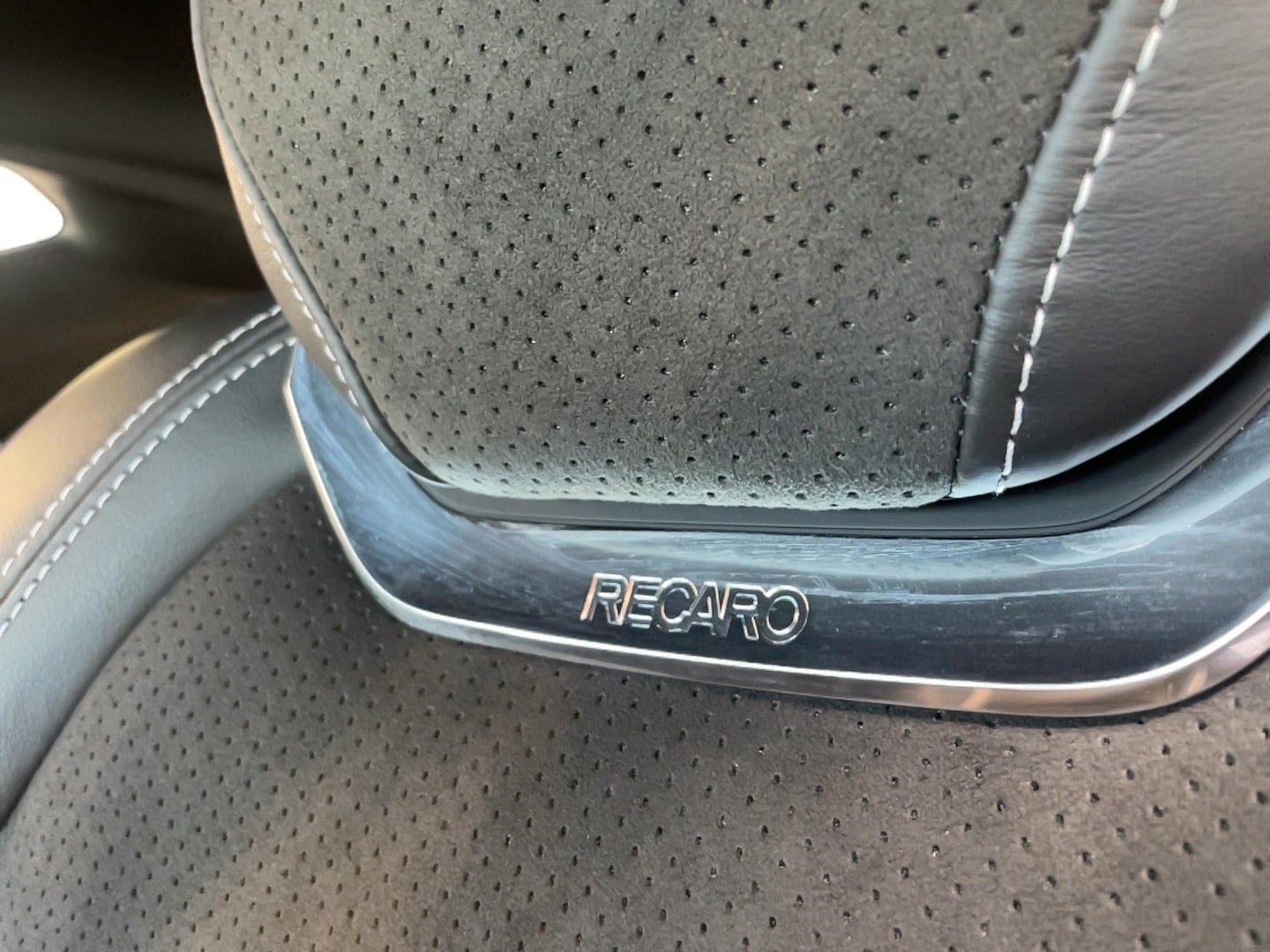 Used 2023 Chevrolet Camaro SS RWD image 9