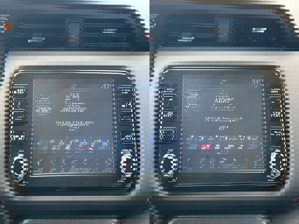 Used 2024 Nissan Kicks SR image 19