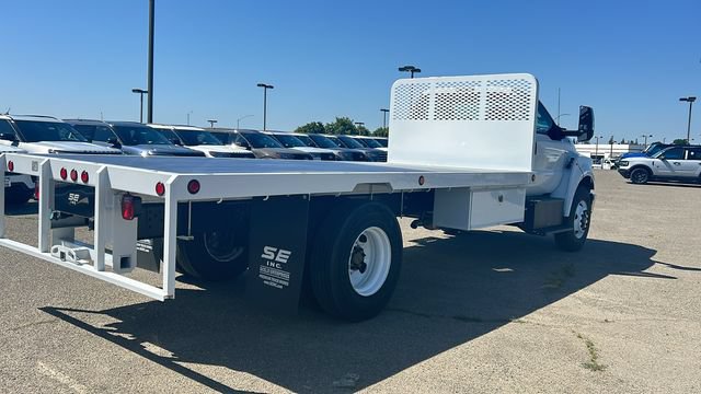 New 2027 Ford F750 2WD Regular Cab Super Duty image 5