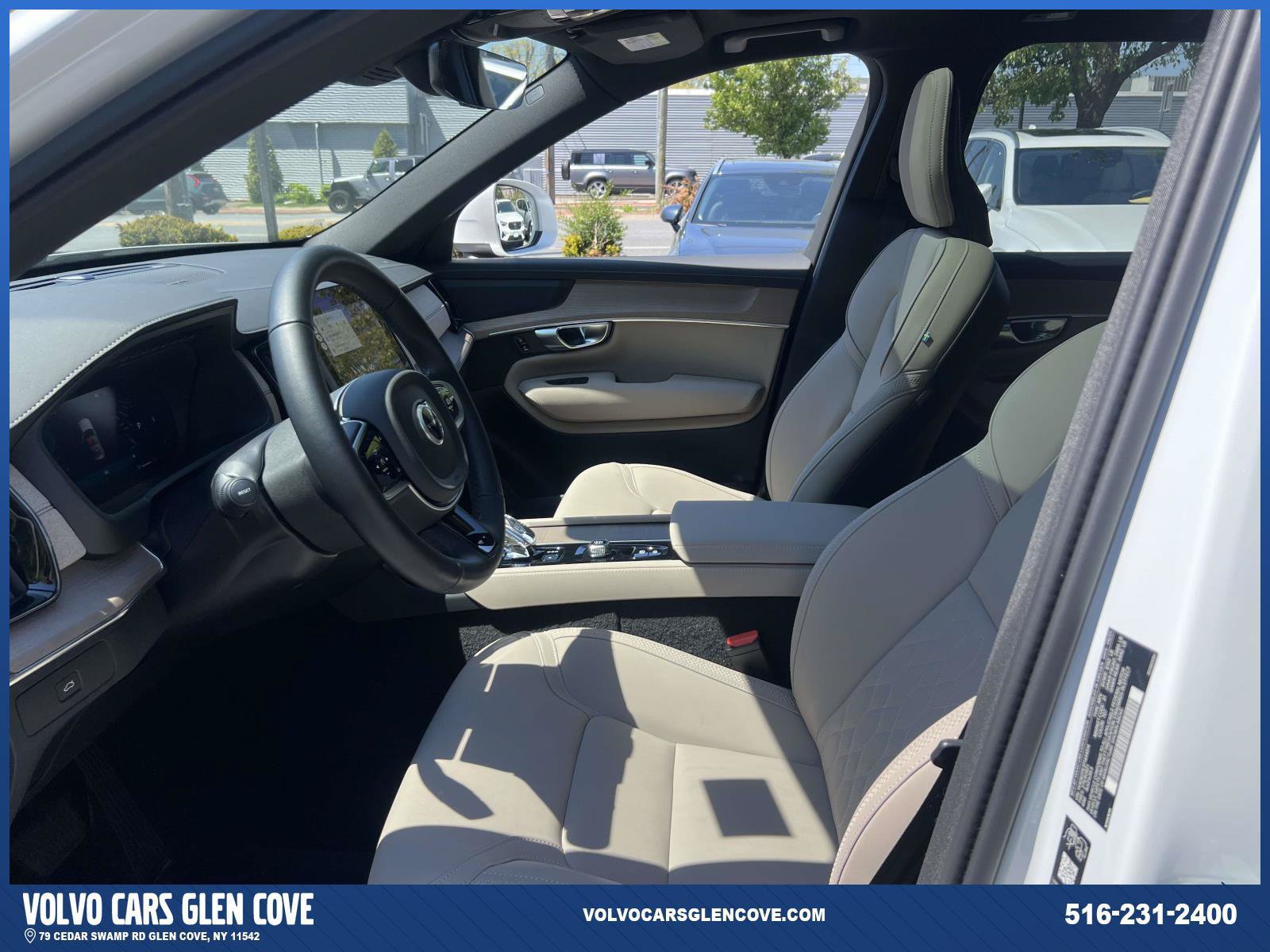 Used 2026 Volvo XC90 B6 Plus w/ Protection Package Premier AWD/4WD image 15