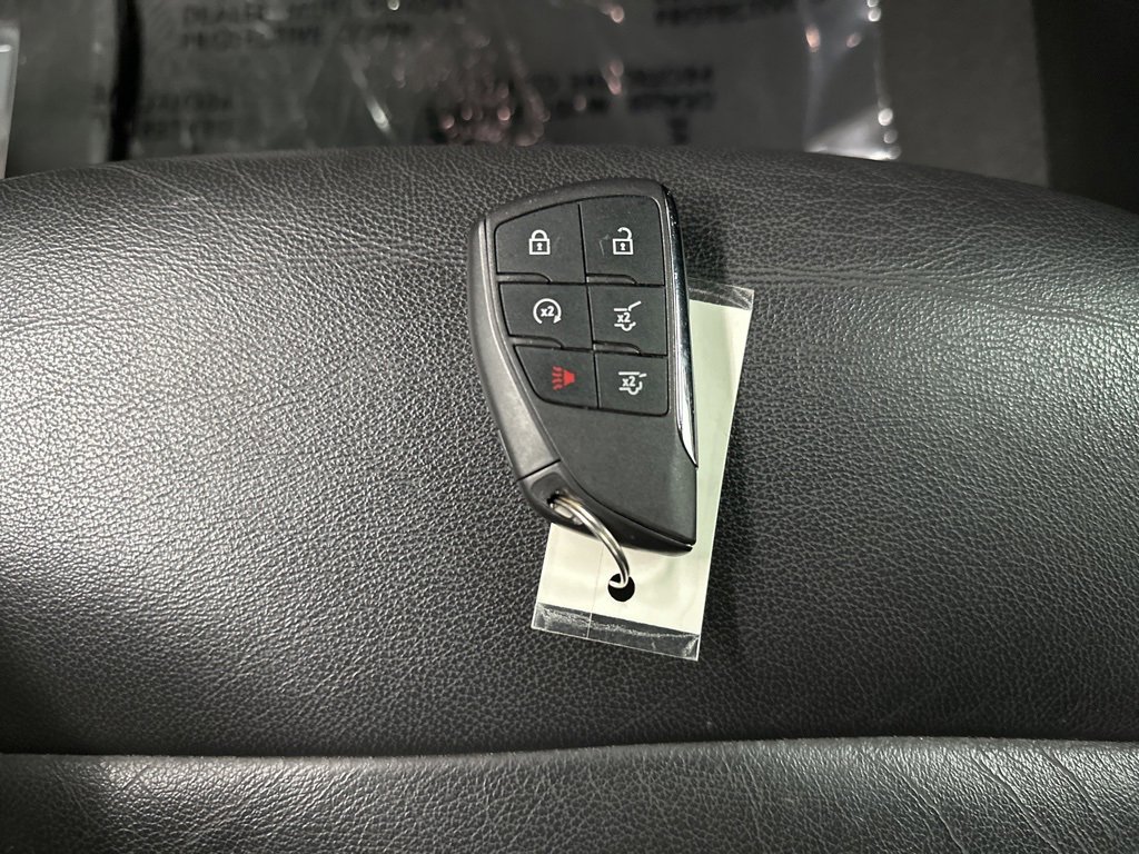 Used 2024 Chevrolet Suburban LT image 41