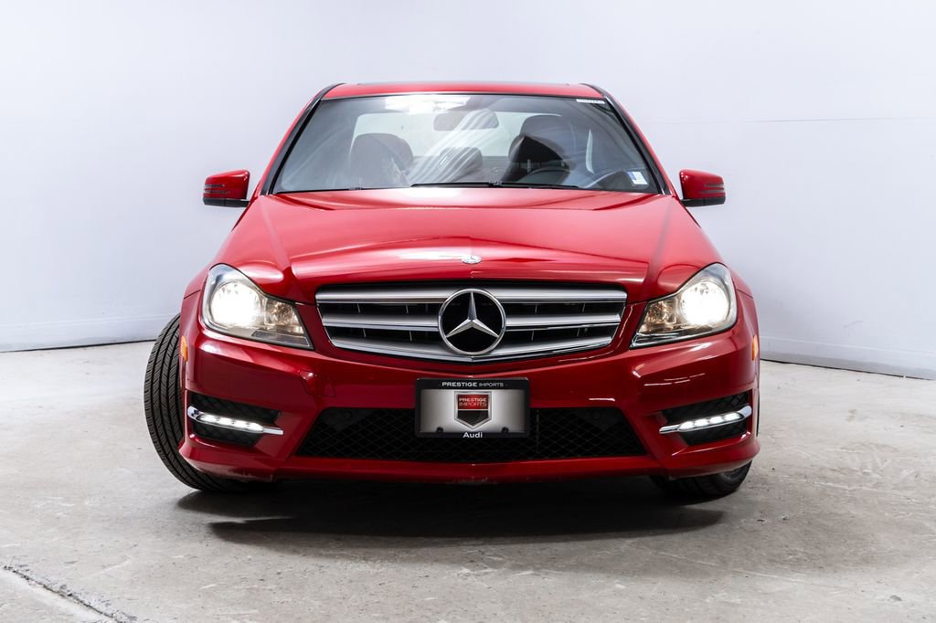 Used 2012 Mercedes-Benz C 300 4MATIC Sedan image 10