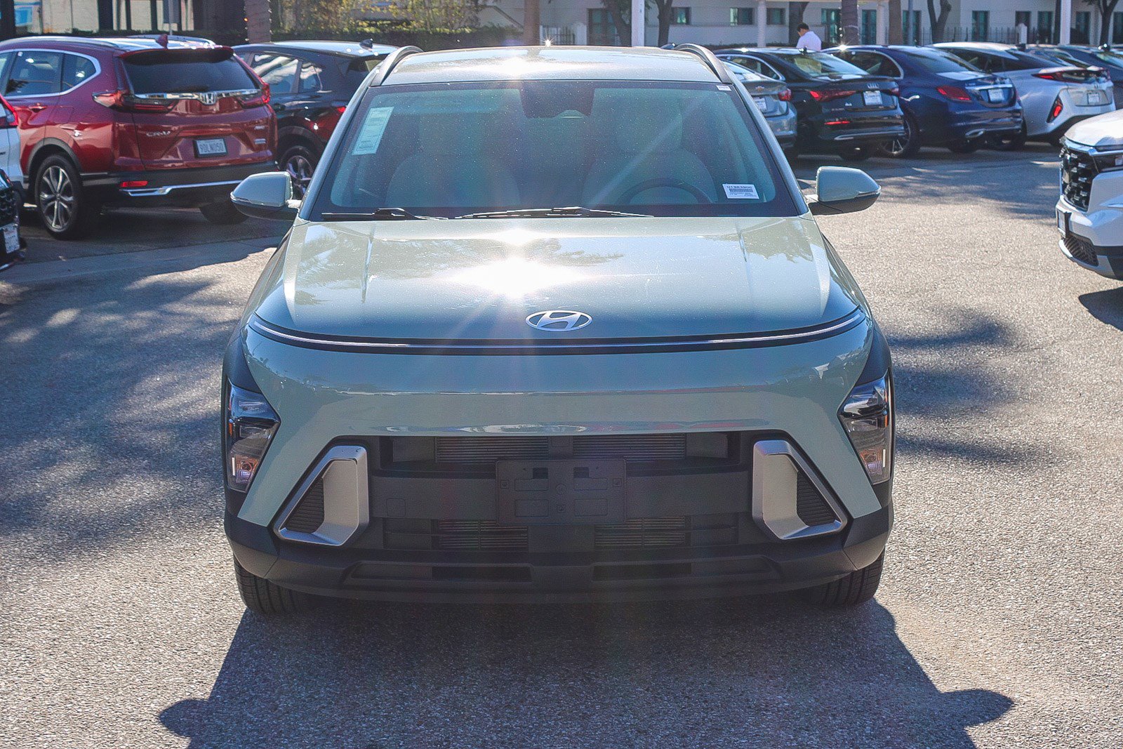 Used 2025 Hyundai Kona SEL image 2