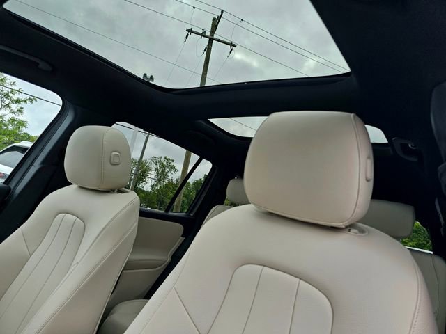 New 2026 Mercedes-Benz GLB 250 4MATIC image 19