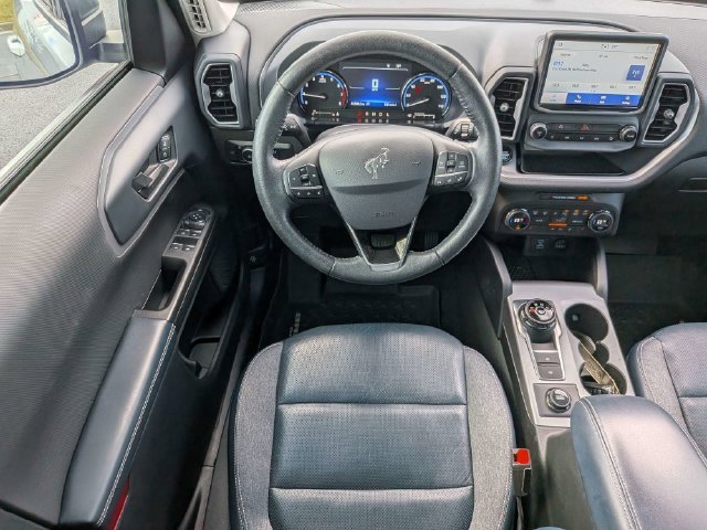 Used 2021 Ford Bronco Sport Outer Banks AWD/4WD image 16
