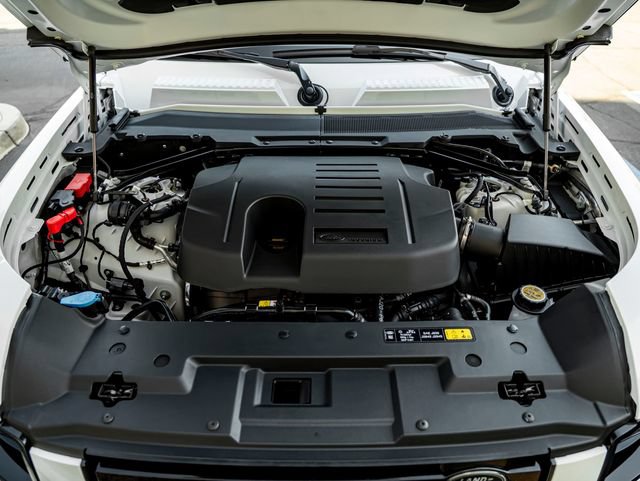 New 2026 Land Rover Defender 110 X-Dynamic SE AWD/4WD image 39