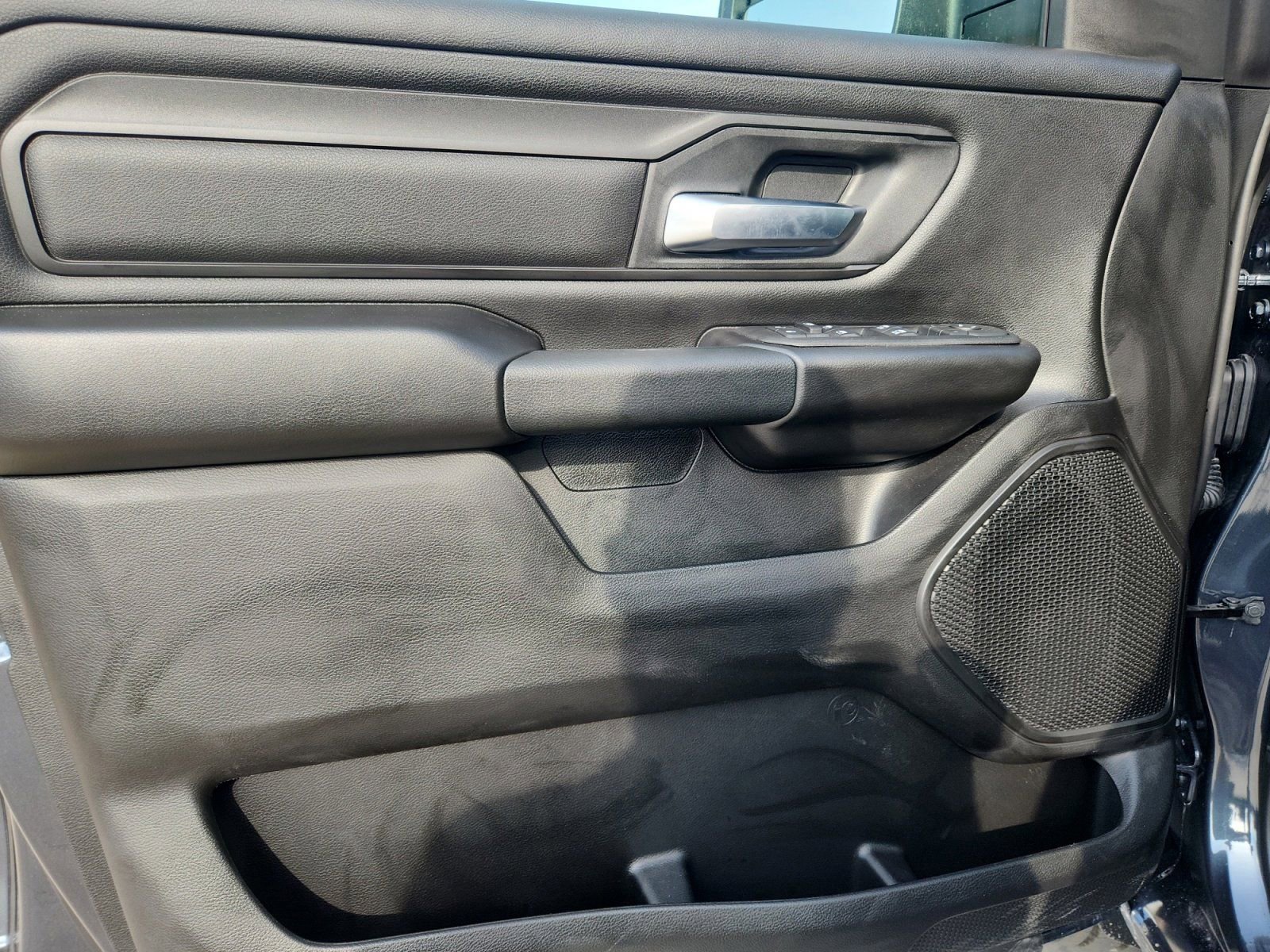 New 2026 RAM 1500 Express AWD/4WD image 19