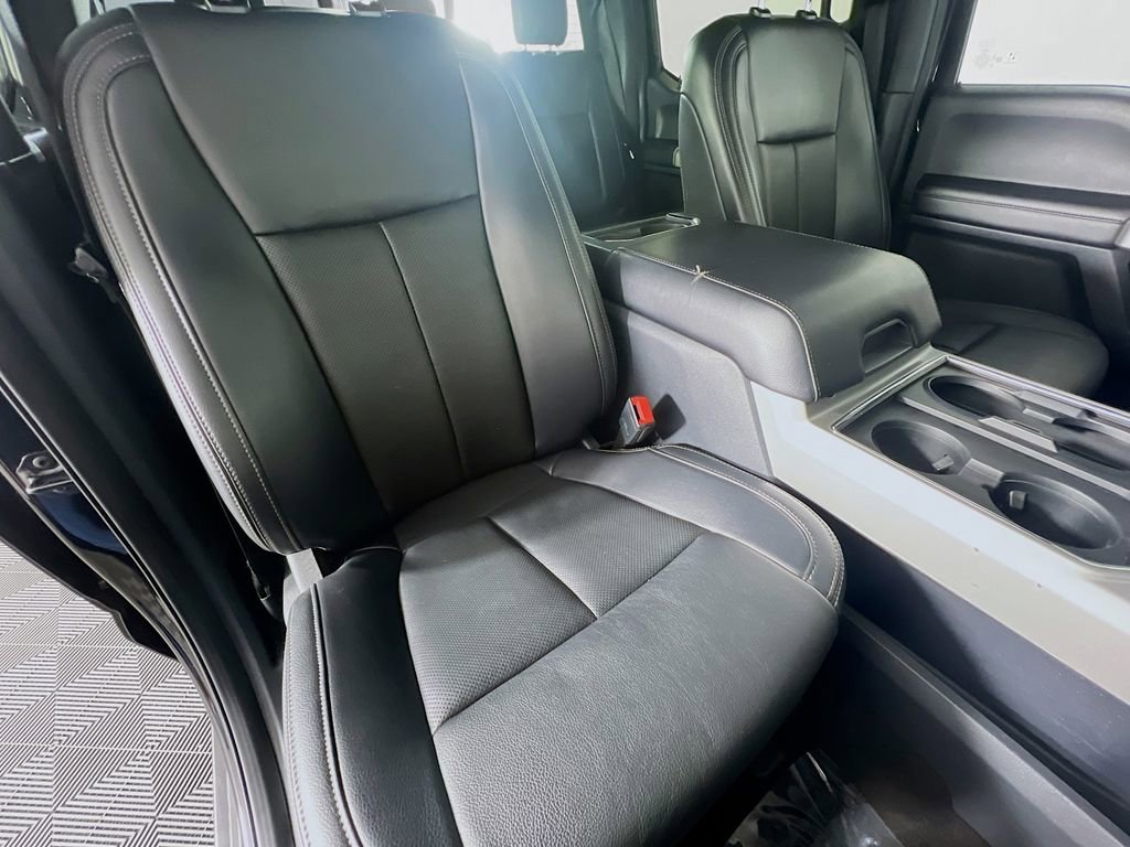 Used 2022 Ford F250 Lariat w/ Black Appearance Package AWD/4WD image 28