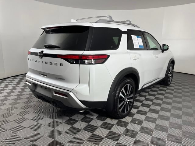 Used 2025 Nissan Pathfinder Platinum w/ Cargo Package FWD image 12