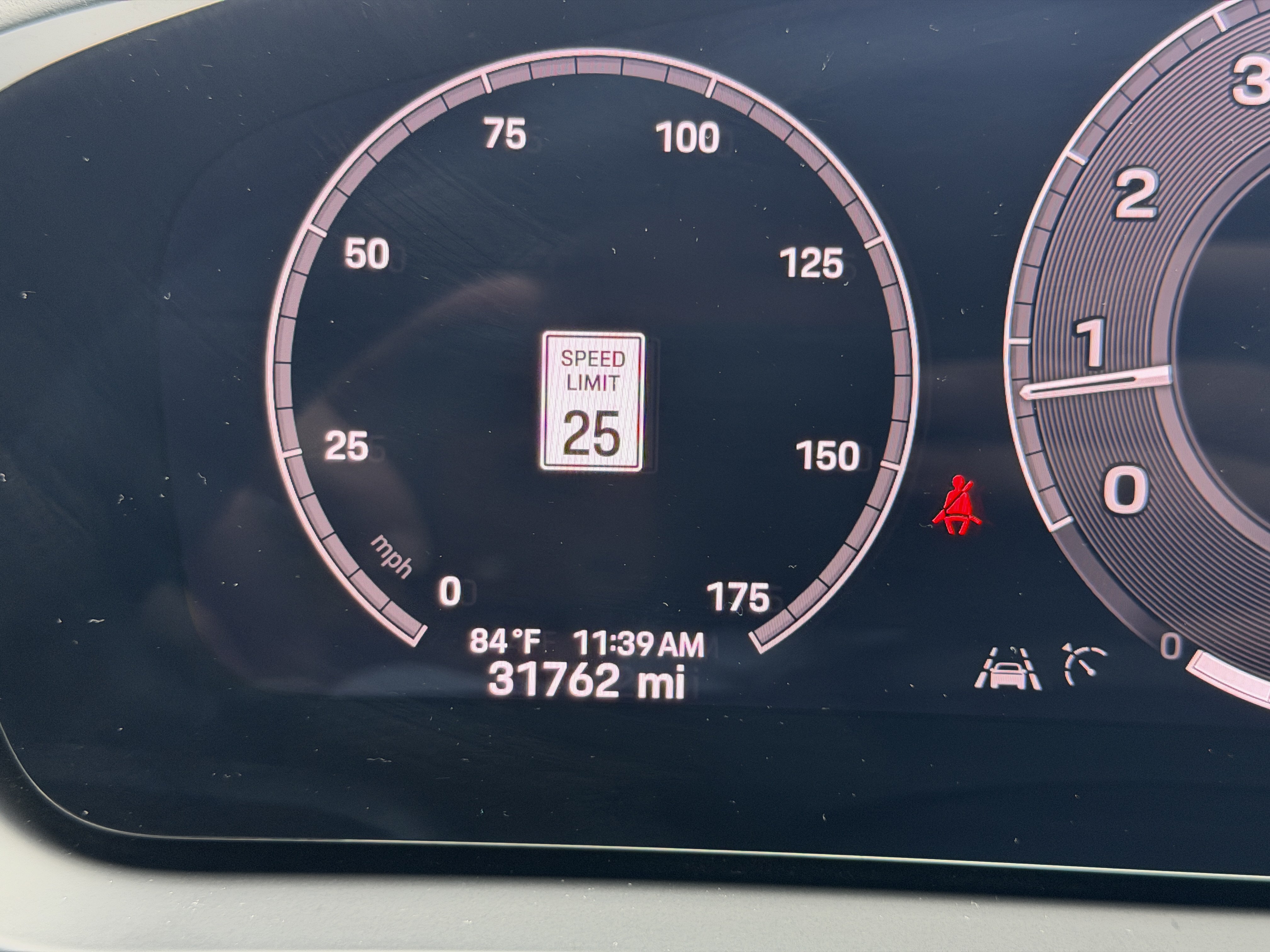 Used 2024 Porsche Cayenne AWD/4WD image 31
