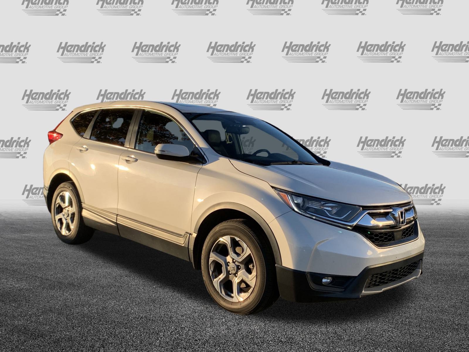 Used 2017 Honda CR-V EX-L image 2
