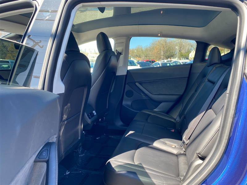 Used 2021 Tesla Model Y Long Range image 15