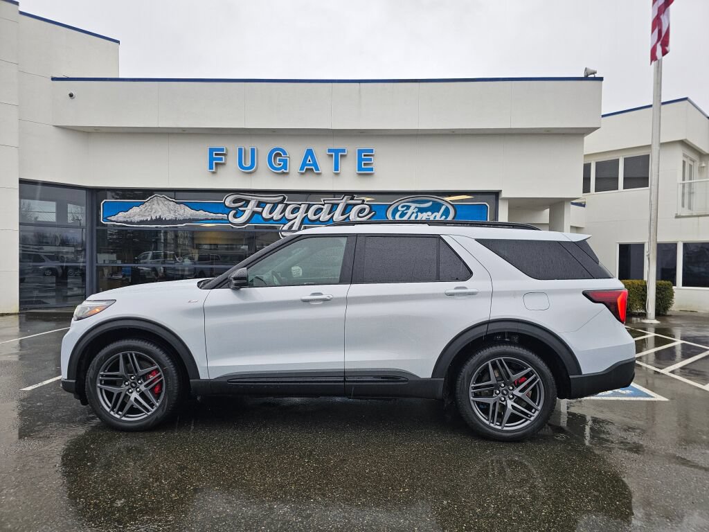 New 2026 Ford Explorer ST-Line w/ ST-Line Street Pack