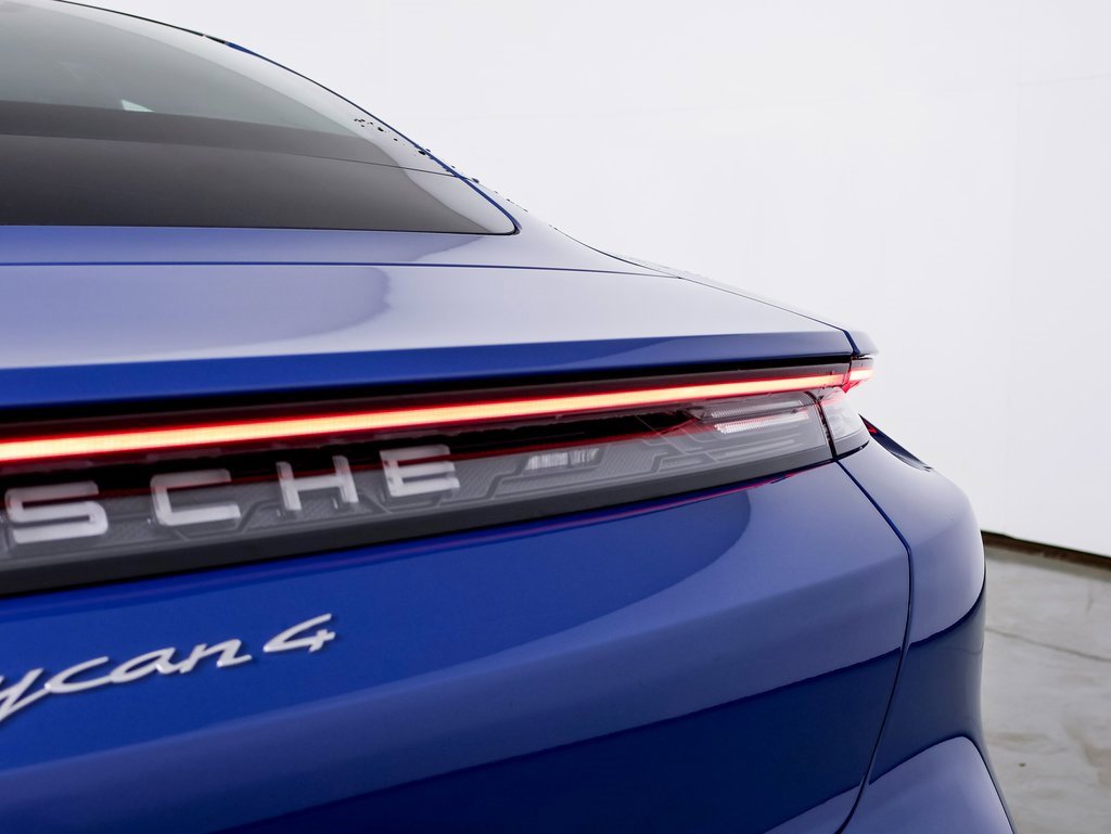 New 2025 Porsche Taycan image 18