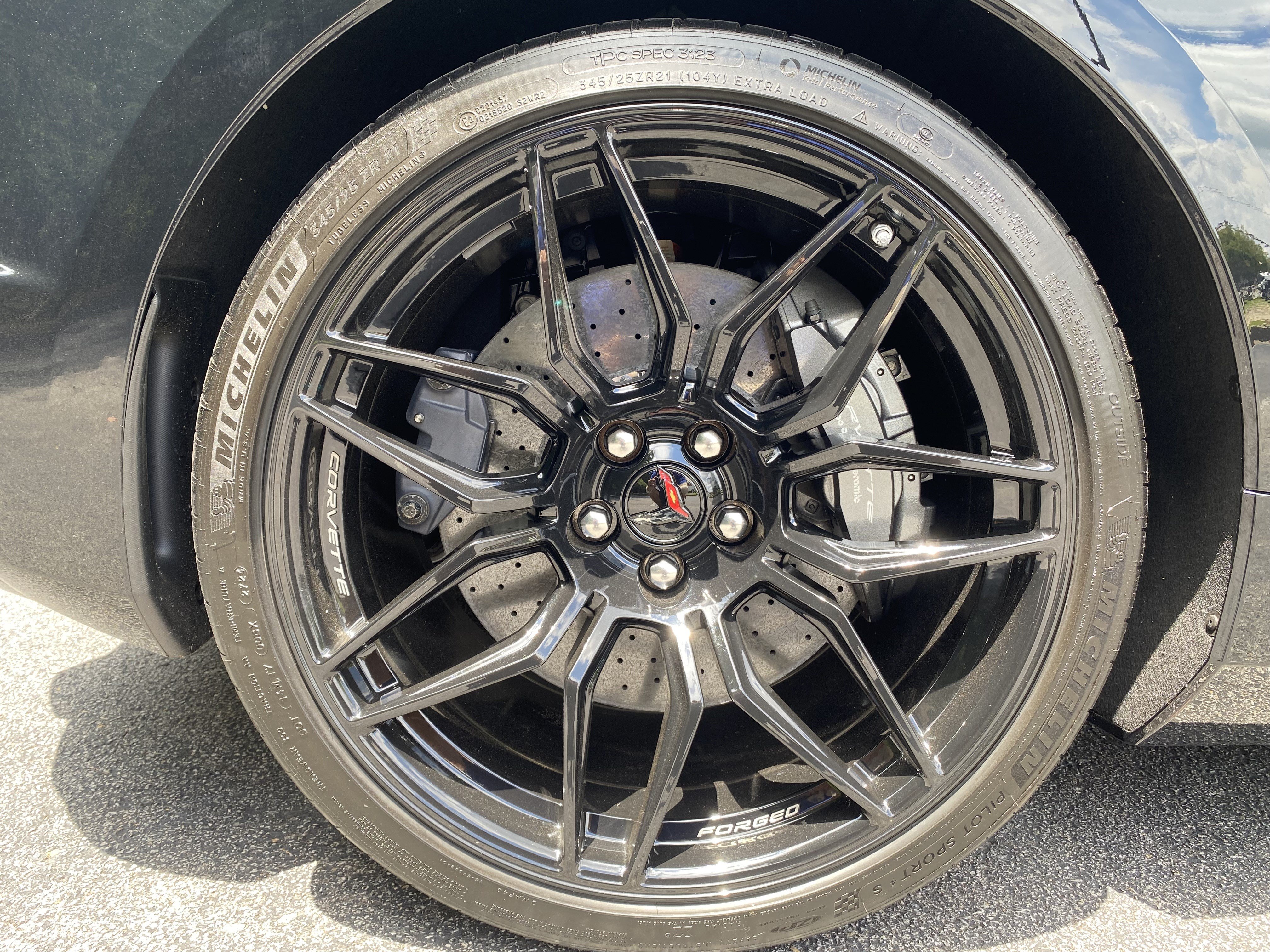 Used 2024 Chevrolet Corvette Z06 RWD image 43