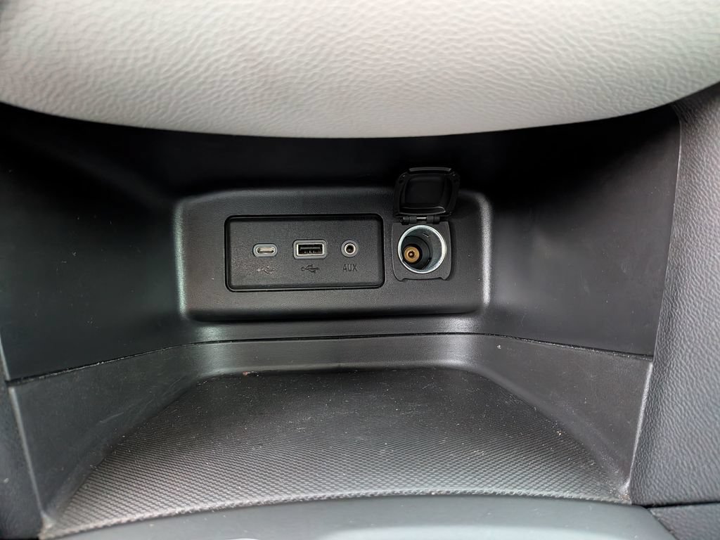 Used 2022 Chevrolet Equinox LT FWD image 33