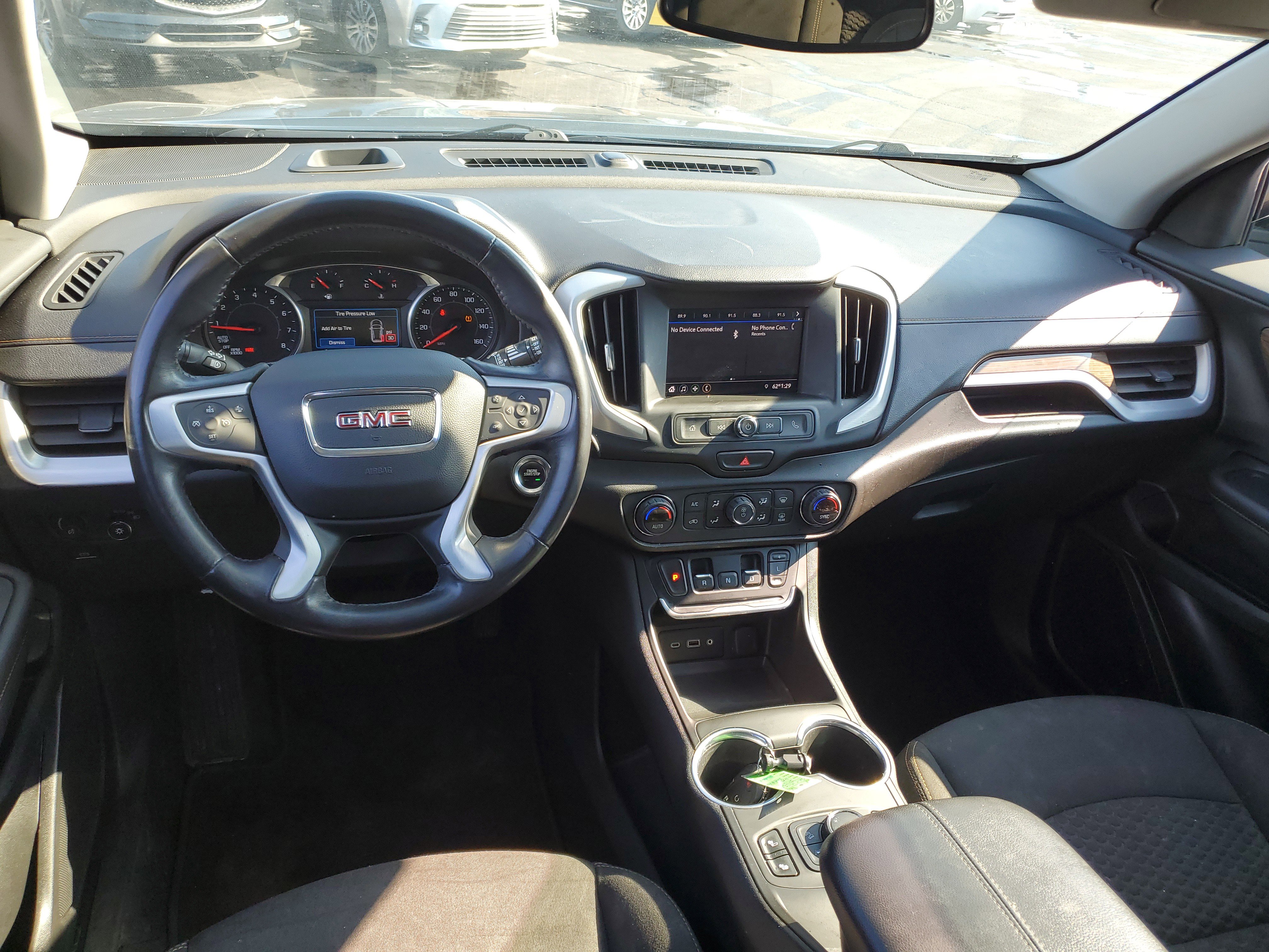 Used 2020 GMC Terrain SLE w/ Driver Convenience Package image 12