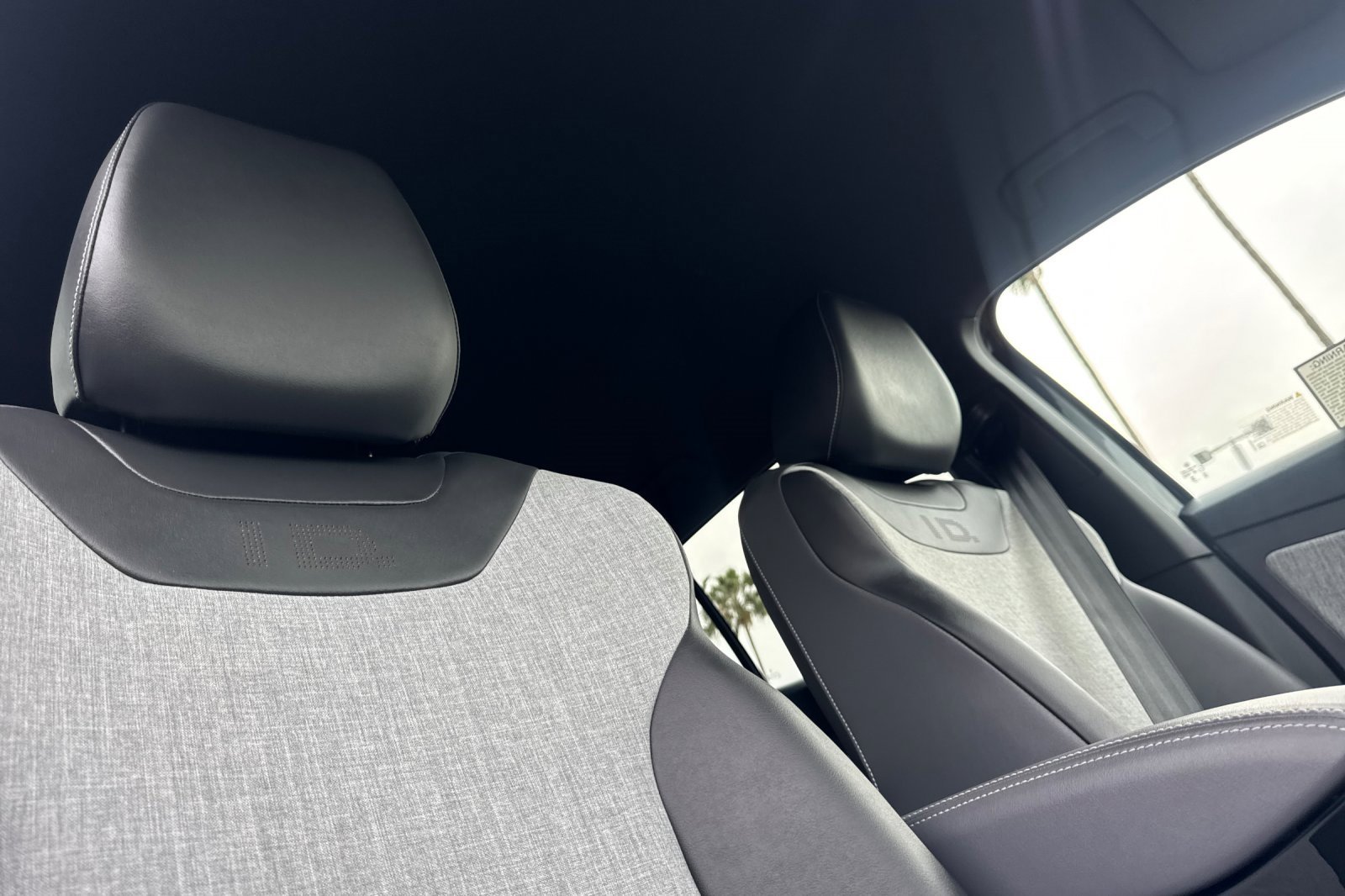 Certified 2023 Volkswagen ID.4 Pro image 18