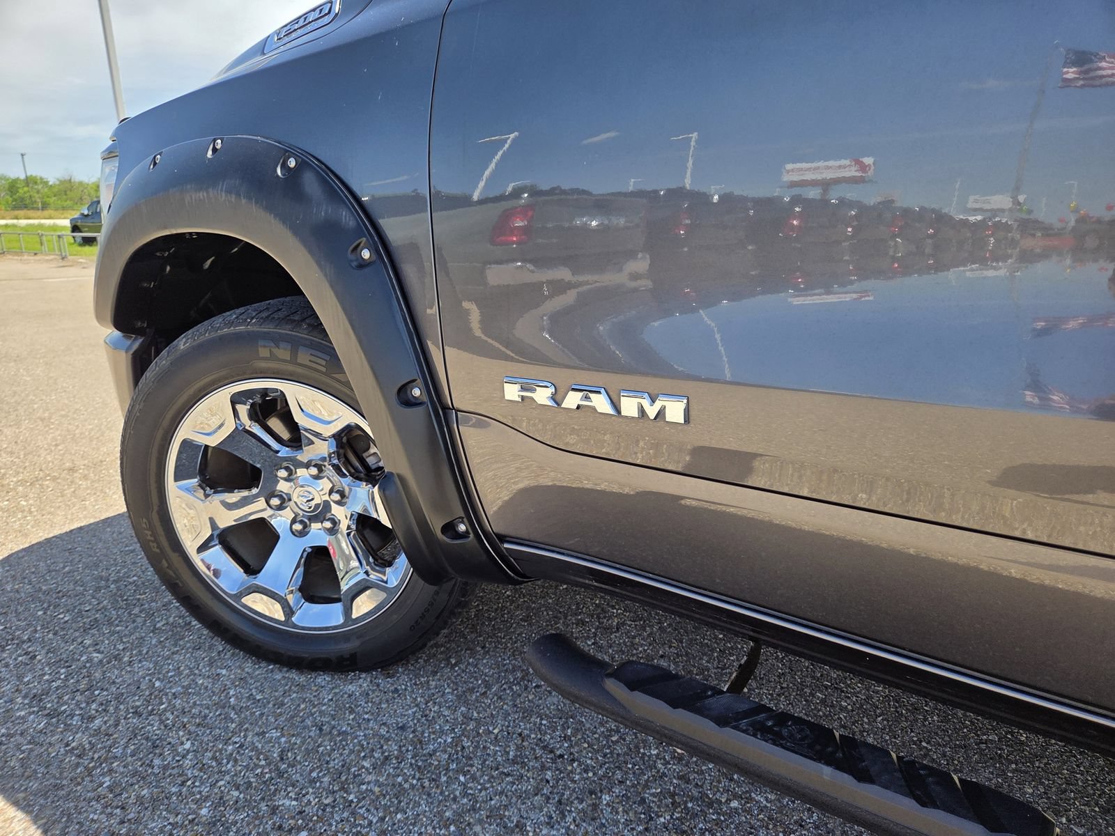 Used 2024 RAM 1500 Lone Star AWD/4WD image 15