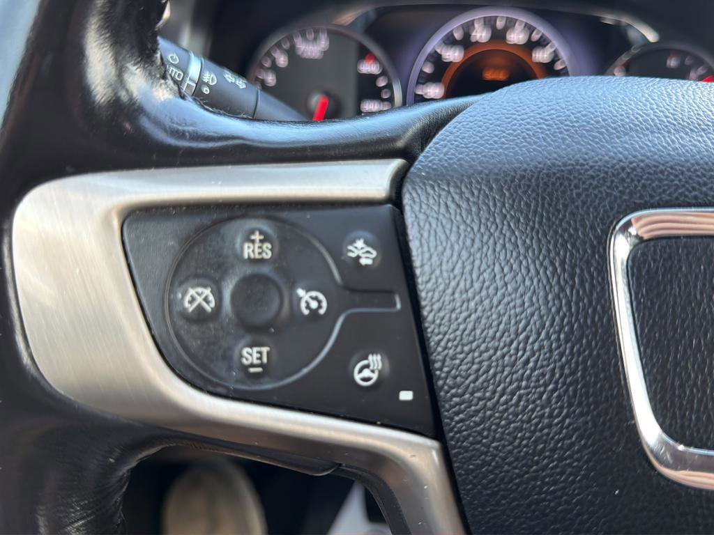 Used 2019 GMC Acadia Denali w/ Technology Package AWD/4WD image 22