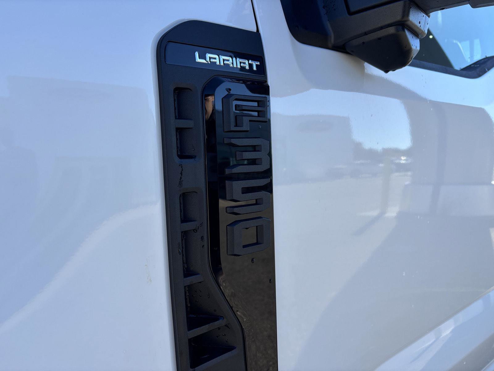 New 2026 Ford F350 Lariat w/ Black Appearance Package image 11
