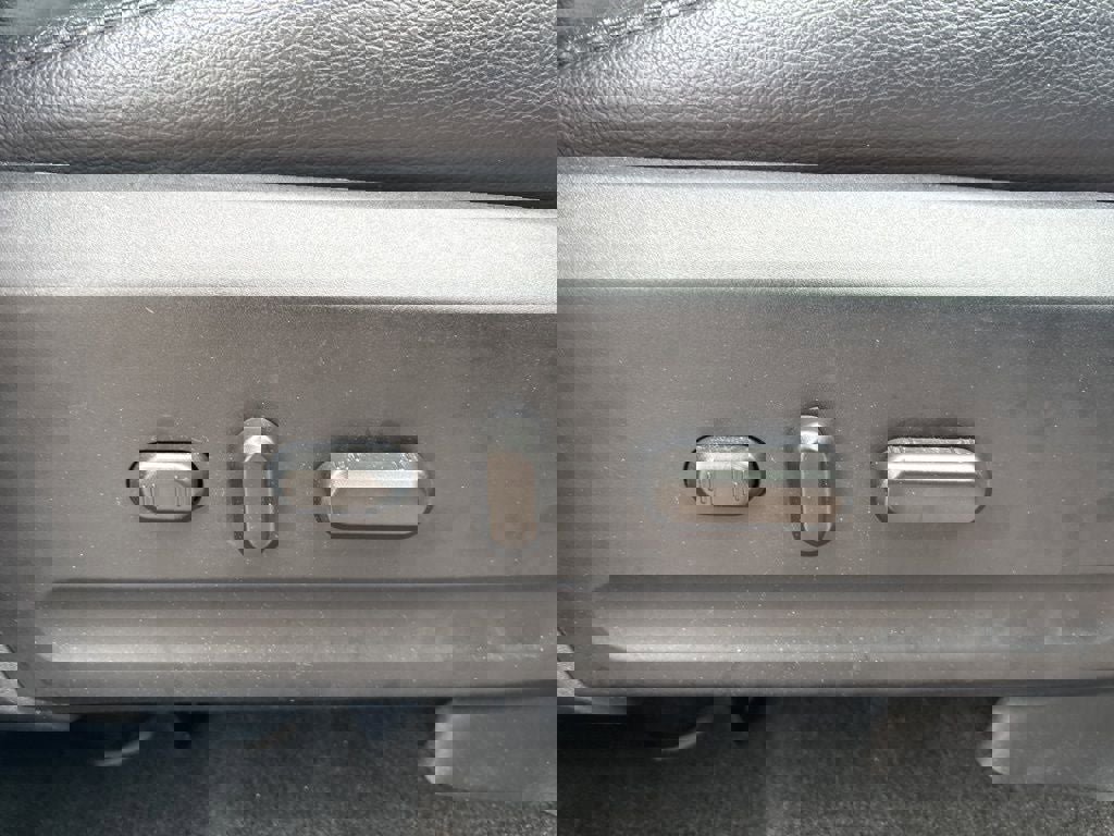 Used 2017 Ford Expedition EL Limited image 37