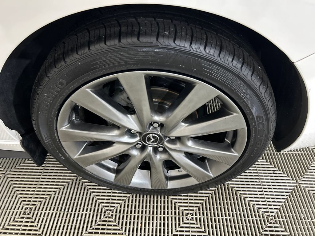 Used 2022 MAZDA MAZDA3 s AWD/4WD image 10