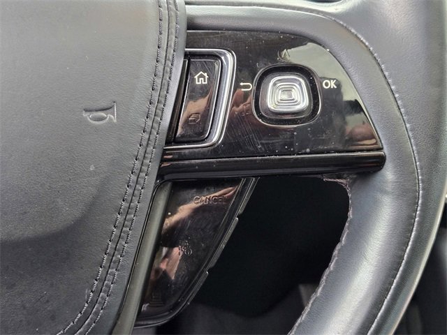 Used 2022 Lincoln Aviator Reserve w/ Equipment Group 201A image 17