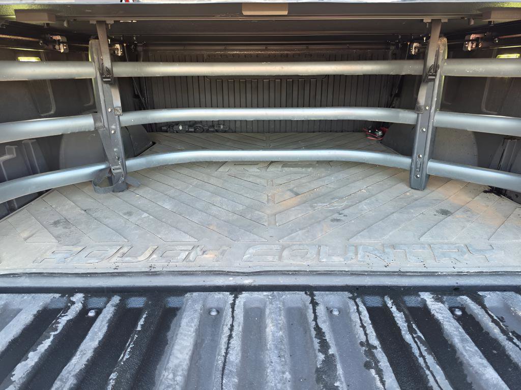 Used 2024 Toyota Tundra Limited AWD/4WD image 28