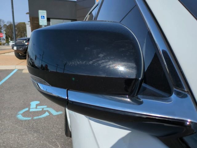 Used 2023 Jeep Grand Cherokee Overland image 12