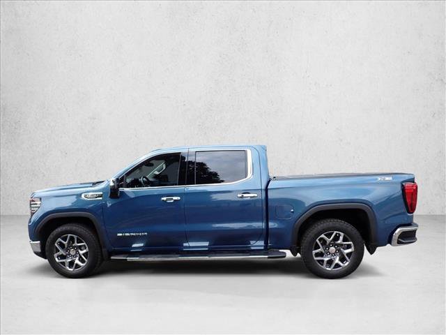 Used 2024 GMC Sierra 1500 SLT w/ SLT Premium Package AWD/4WD image 2