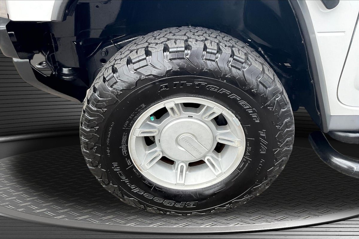 Used 2003 HUMMER H2 AWD/4WD image 30