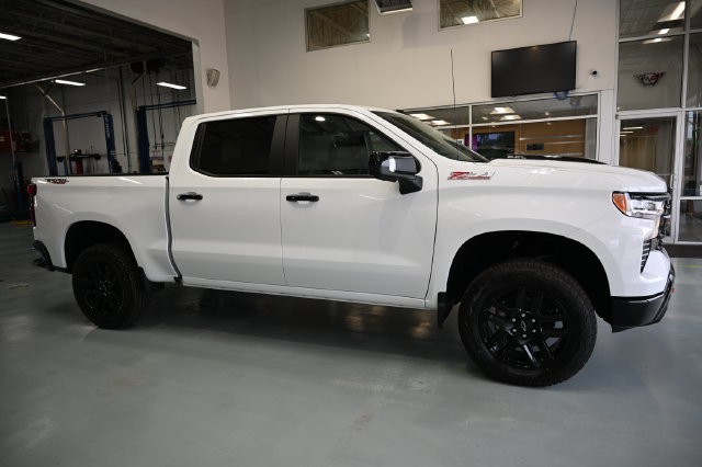 New 2026 Chevrolet Silverado 1500 LT Trail Boss w/ LT Trail Boss Premium Package AWD/4WD image 4