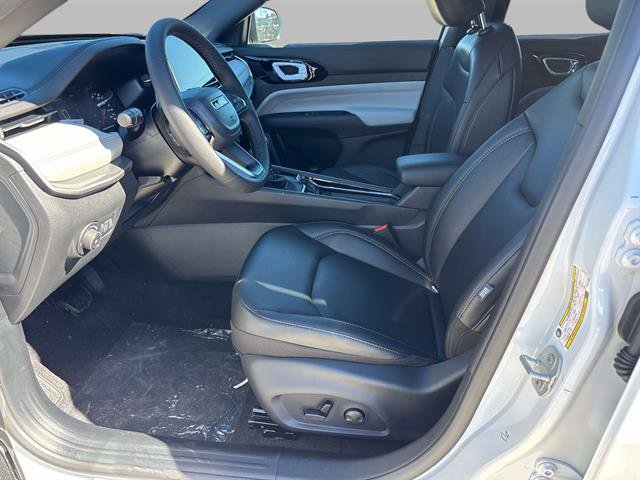 New 2026 Jeep Compass Limited image 6