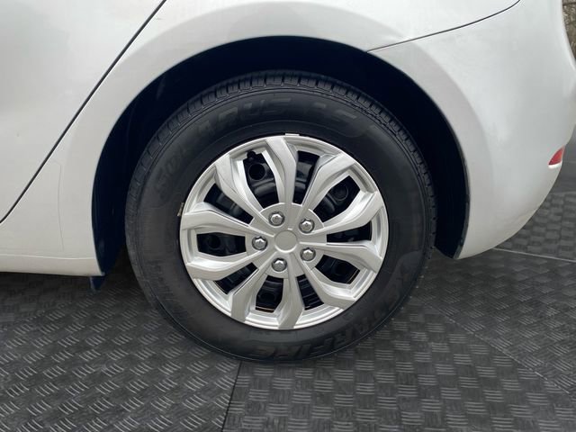 Used 2018 Kia Forte LX image 30