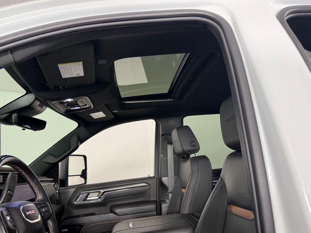 Used 2024 GMC Sierra 2500 AT4 w/ AT4 Premium Plus Package AWD/4WD image 26