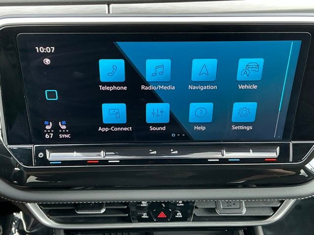 Certified 2025 Volkswagen Atlas Cross Sport SE image 24