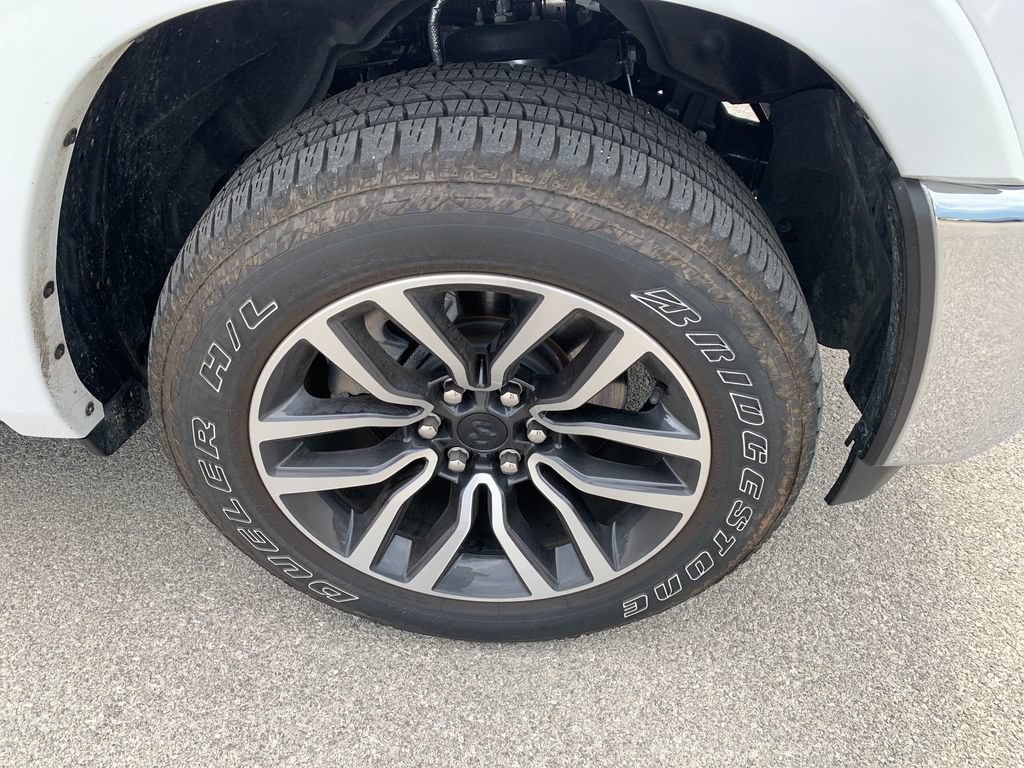 Used 2026 RAM 1500 Limited AWD/4WD image 12